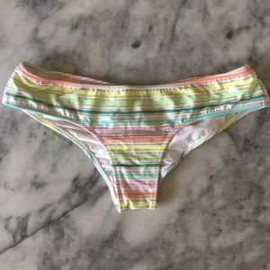 VS Rouched bikini bottom
